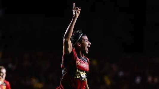 Chico comemora gol pelo Sport