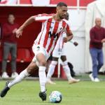 América estuda contratação de zagueiro ex-Cruzeiro que está na Europa