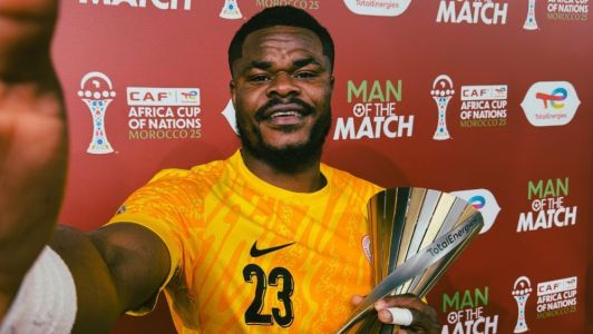 Stanley Nwabali com prêmio de melhor em campo em Egito 0 (2) x (4) 0 Nigéria, pela Copa Africana de Nações 2026