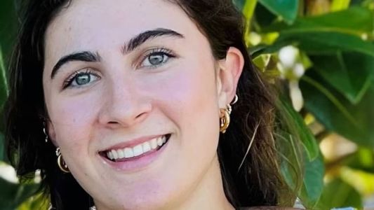 Stella Berry, de 16 anos