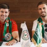 Henderson, ex-capitão do Liverpool, é anunciado em time de Steven Gerrard