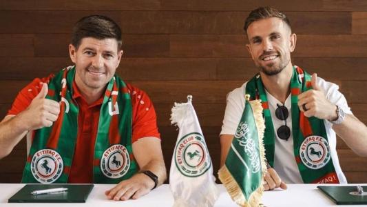 Steven Gerrard será treinador de Jordan Henderson