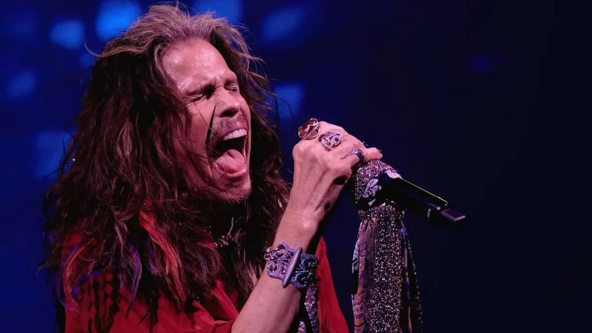 Aerosmith adia turnê de despedida após grave lesão de vocalista