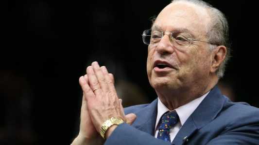 STF extingue penas a Paulo Maluf por se enquadrar em indulto natalino de Bolsonaro.