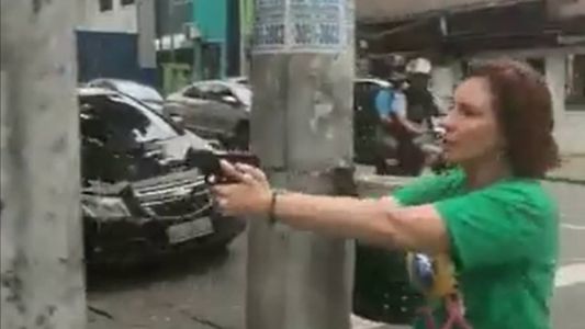 STF julga em agosto denúncia contra Zambelli por porte ilegal de arma de fogo.