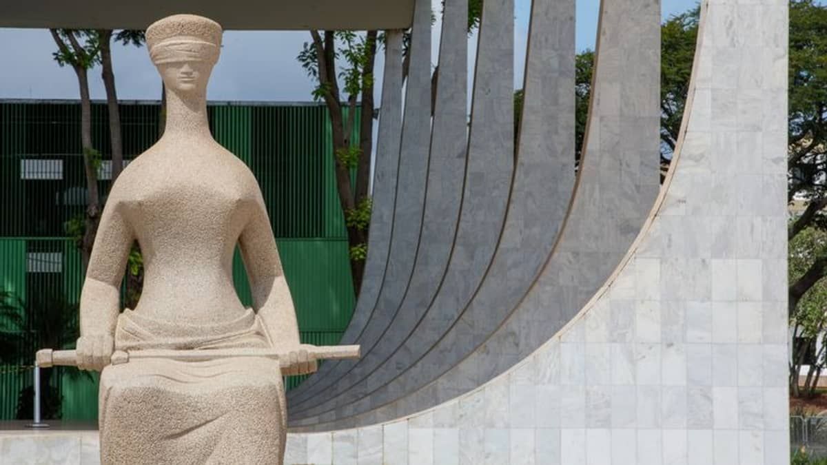 STF marca julgamento que pode autorizar aborto em até 12 semanas 