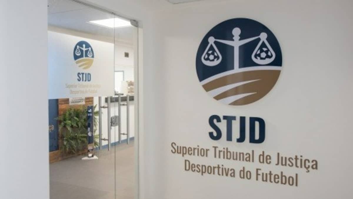Advogado do Betim alega conflito de interesse e pede adiamento de julgamento no STJD