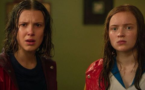 Max (Sadie Sink) e Eleven (Millie Bobby Brown) em 'Stranger Things'
