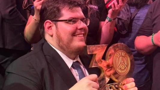 Streamer Casimiro arrecadou um dos itens mais caros da noite