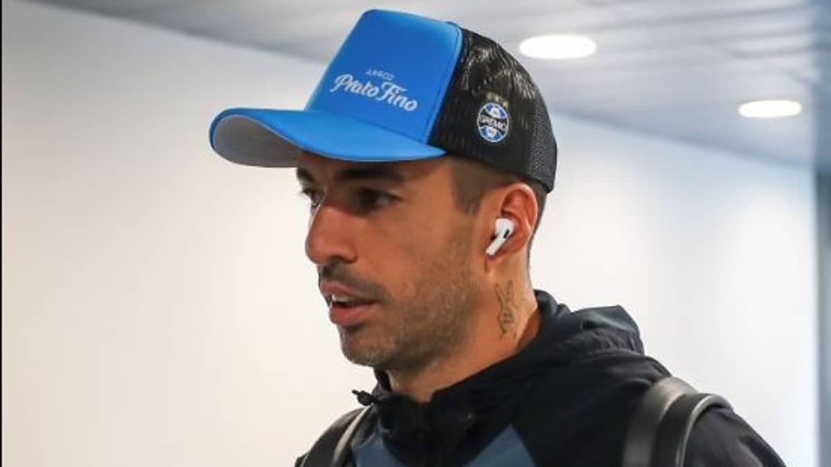 Grêmio desembarca em Belo Horizonte após último treino; veja detalhes