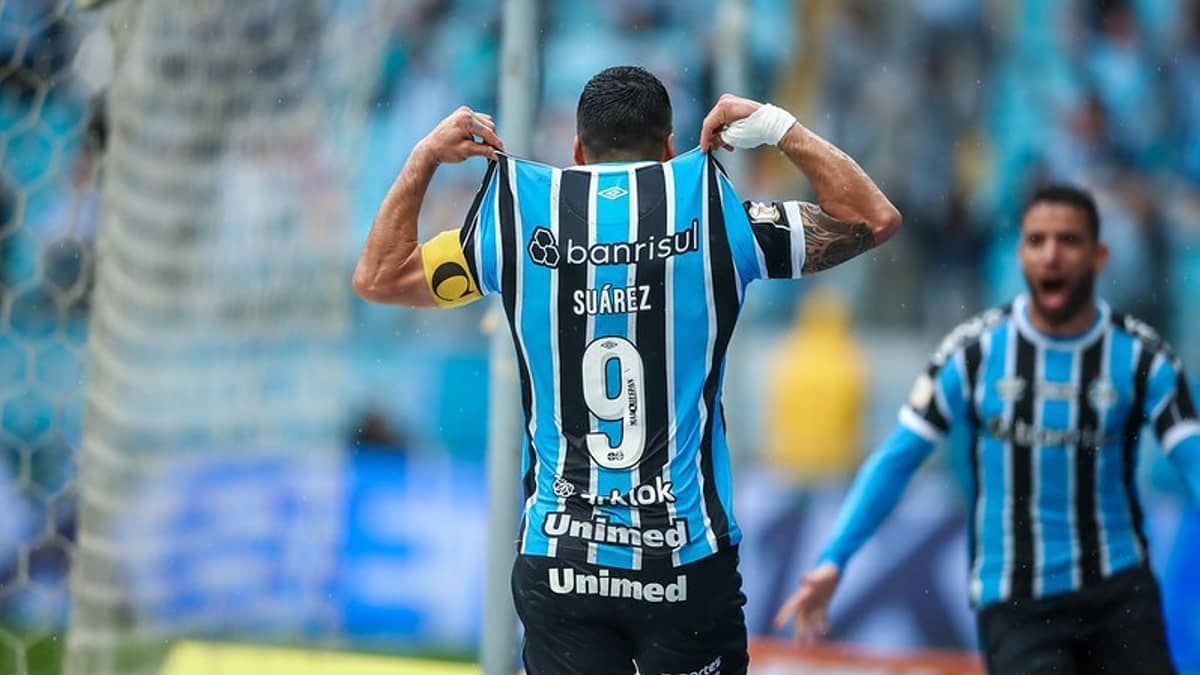 Além de artilheiro, Suárez é líder em assistências do Grêmio na temporada
