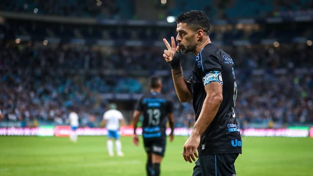 Grêmio se prepara para despedida de Suárez: 'Ele vai embora e fica esse vácuo'