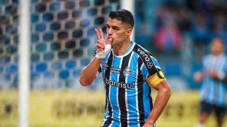 Suárez será titular contra o Coritiba