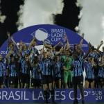 Técnico do sub-20 feminino do Grêmio é acusado de racismo; clube investiga caso
