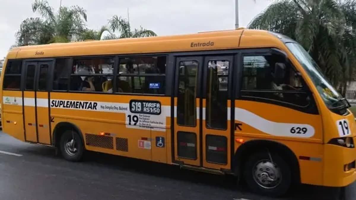 Vereadores de BH mantêm veto da prefeitura a subsídio de R$ 51 mi ao transporte suplementar