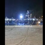 Prefeito finge acidente de moto durante rodeio em MG: 'avisa a oposição que o pai véio está de volta'