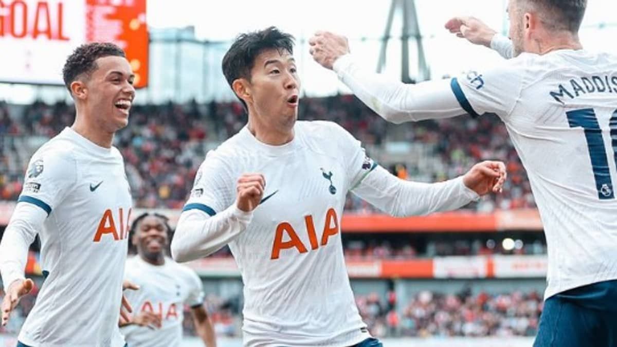 Son marca dois, e Tottenham busca empate contra o Arsenal no Inglês