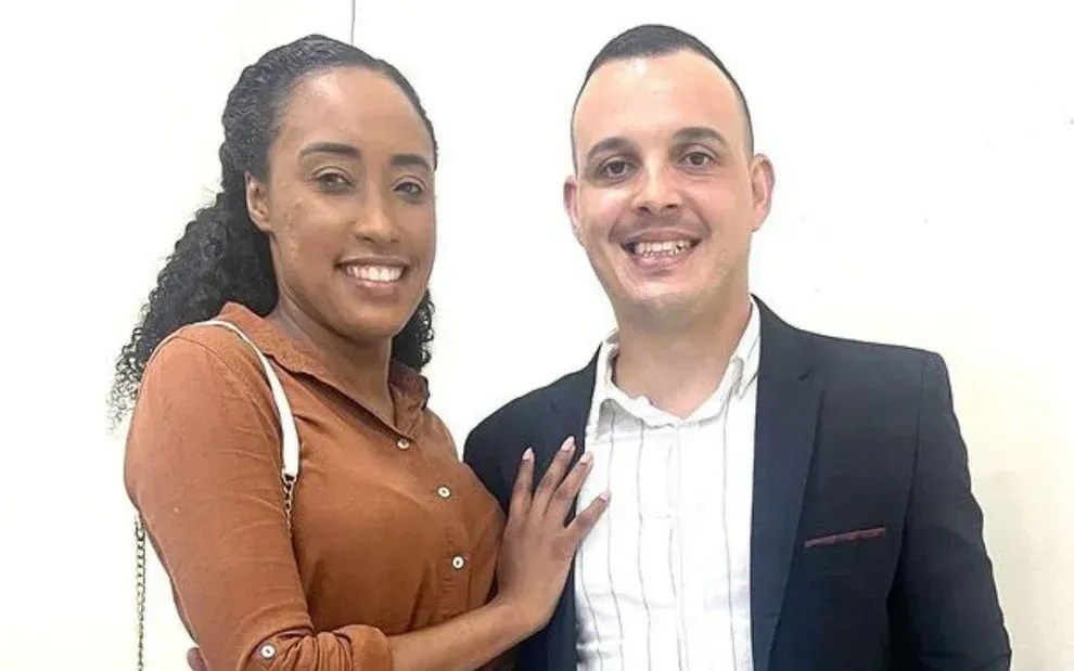 ‘Morreu como herói’, conta cantora gospel que teve marido afogado ao tentar salvá-la