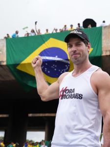 O influenciador, conhecido como "Superman da Jovem Pan" pleiteia uma cadeira por Minas na Câmara dos Deputados.