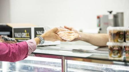 Supermercados devem funcionar neste feriado de Finados no Vale do Aço
