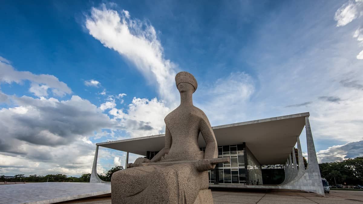 Eduardo Costa l Crítica ao Judiciário e crescente desconfiança popular