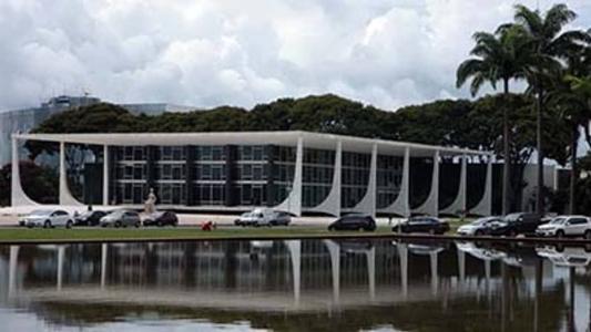 Supremo Tribunal Federal tem maioria para derrubar decisão tomada por Hamilton Mourão em 2022
