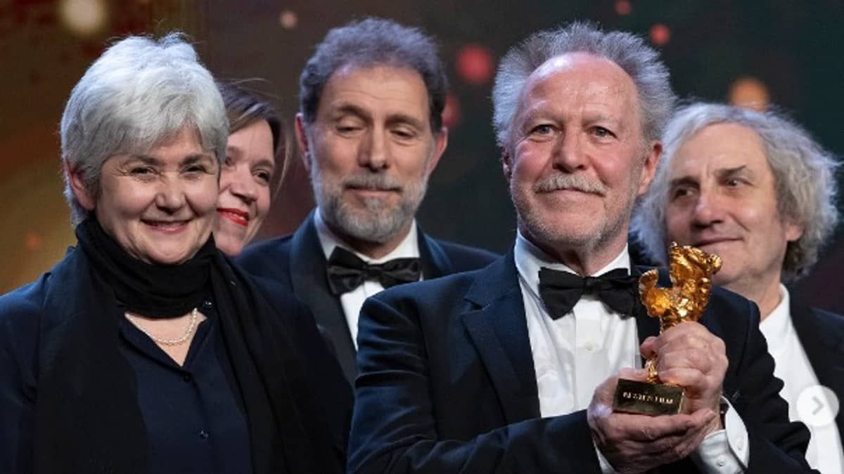 Documentário sobre clínica psiquiátrica flutuante leva Urso de Ouro na Berlinale