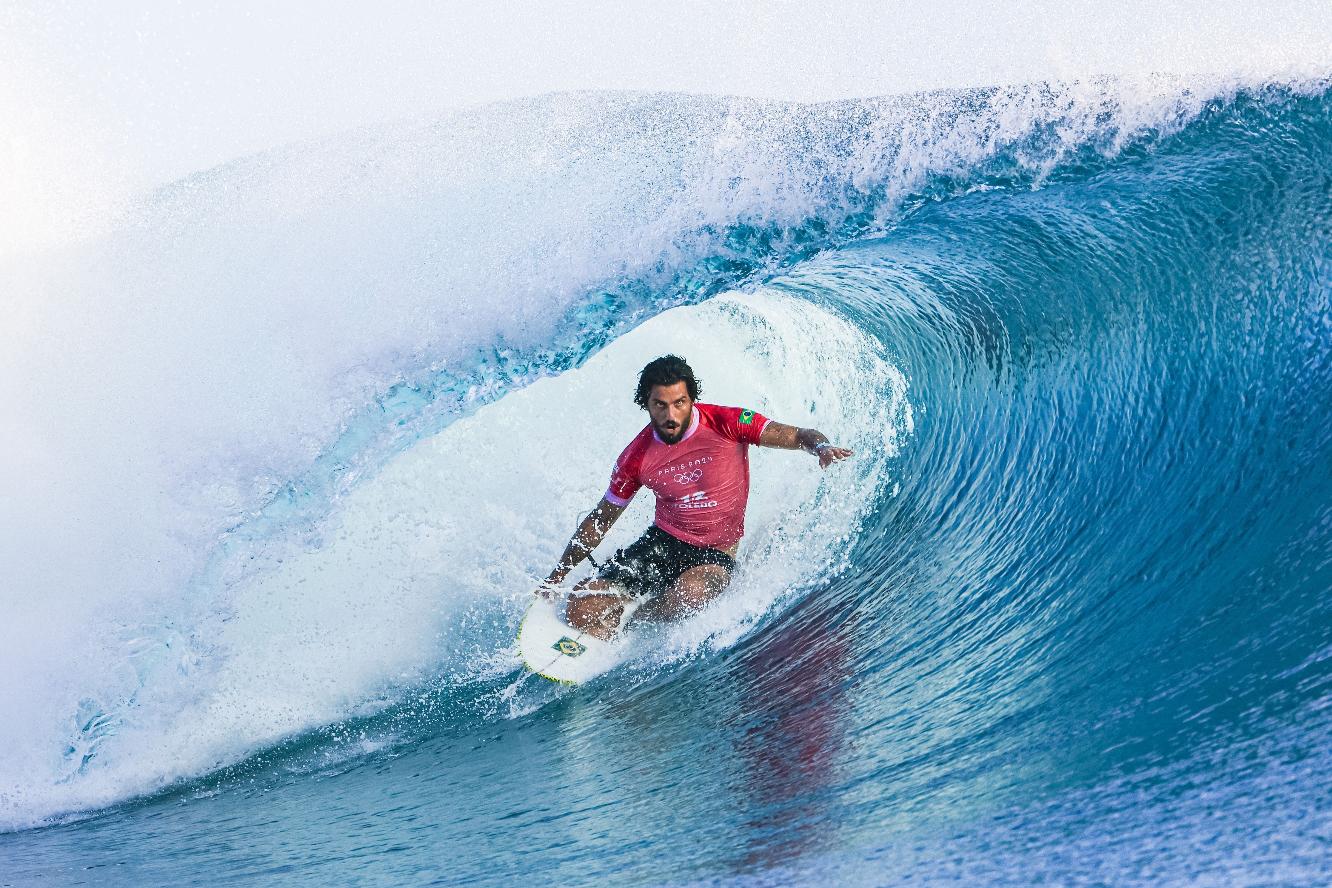Paris 2024: Filipe Toledo vence repescagem, e Brasil tem todos atletas nas oitavas