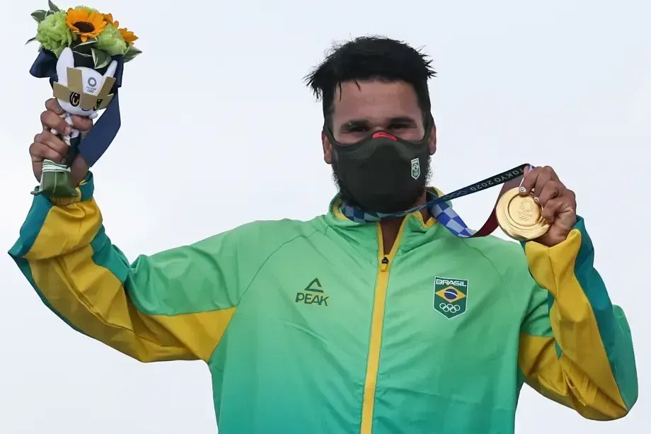 Por que Ítalo Ferreira, ouro em Tóquio, não vai para Paris 2024?