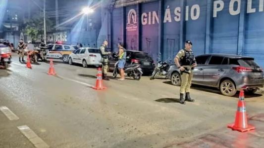Suspeito enviava localização de ações da PM para grupos de Whatsapp