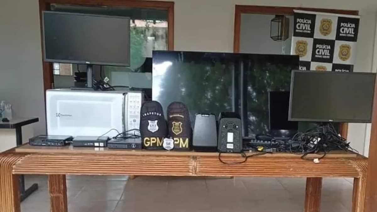 Homem furta TV e botijões em creche em Minas para pagar garota de programa e é preso
