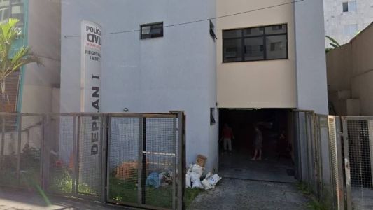 Suspeito foi levado para a delegacia, no bairro Floresta