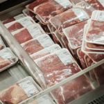 Suspeito tenta sair de mercado com picanha embaixo da blusa e é preso em SP