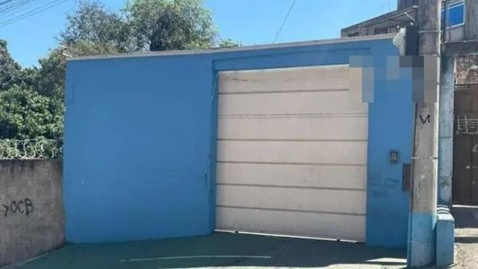 Suspeito foi preso e negou o crime; polícia apreendeu celulares e fotos de outras mulheres