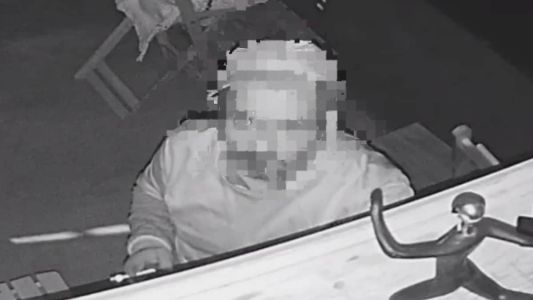 Suspeito foi preso pela polícia nessa sexta (27)