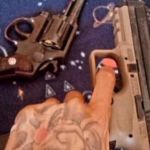 Jovem foragido que ostentava armas e whisky na internet é preso em Minas