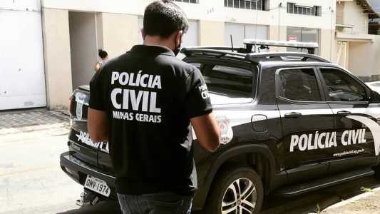 Suspeito tentou fugir pelos fundos da casa, mas imóvel estava cercado pelos policiais