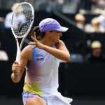 Iga Swiatek chega a Wimbledon confiante após sua final em Bad Homburg