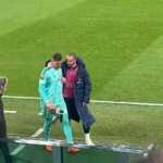 Goleiro da Juventus sente dores no peito e deixa campo chorando