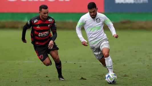 Tabata valoriza competividade no elenco do Palmeiras após jogo-treino