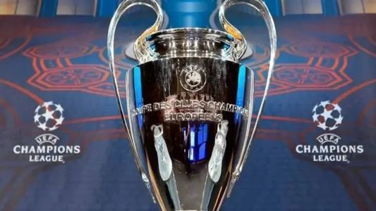 Taça da Champions League é conhecida como "Orelhuda"