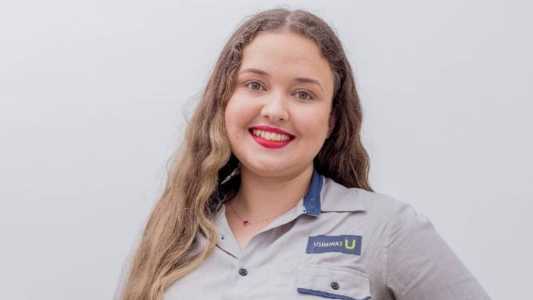 Taciane Barbosa Silva Reis – ex-trainee e engenheira de Produção na gerência geral de Redução, em Ipatinga.