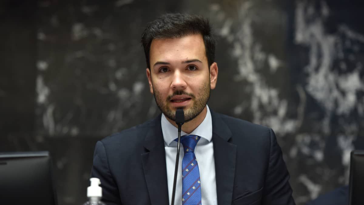 Eleição na ALMG: candidato único, Tadeu Leite (MDB) deve ser reeleito nesta quarta-feira