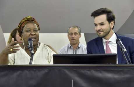 Tadeu Martins Leite (MDB) elogiou escolha de Macaé Evaristo (PT) para assumir ministério