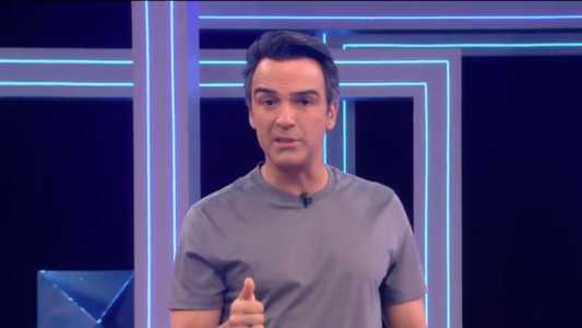 Tadeu Schmidt, apresentador do BBB