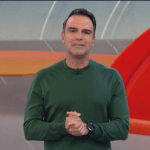 Tadeu Schmidt anuncia entrada de 'super' dupla de Camarotes no BBB 25