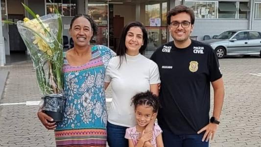 Talita e Adriana se reencontraram após 30 anos