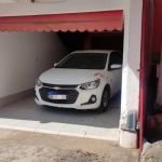 Cacos de vidro e sangue: veja imagens de destruição em quarto de motel após briga que deixou três feridos em BH