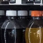 Trabalhador atingido no olho por tampa de refrigerante que explodiu será indenizado