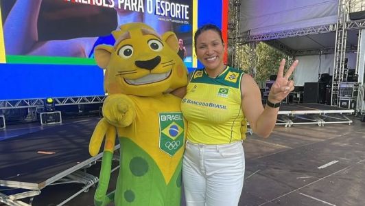 Tandara, agora ex-jogadora de vôlei